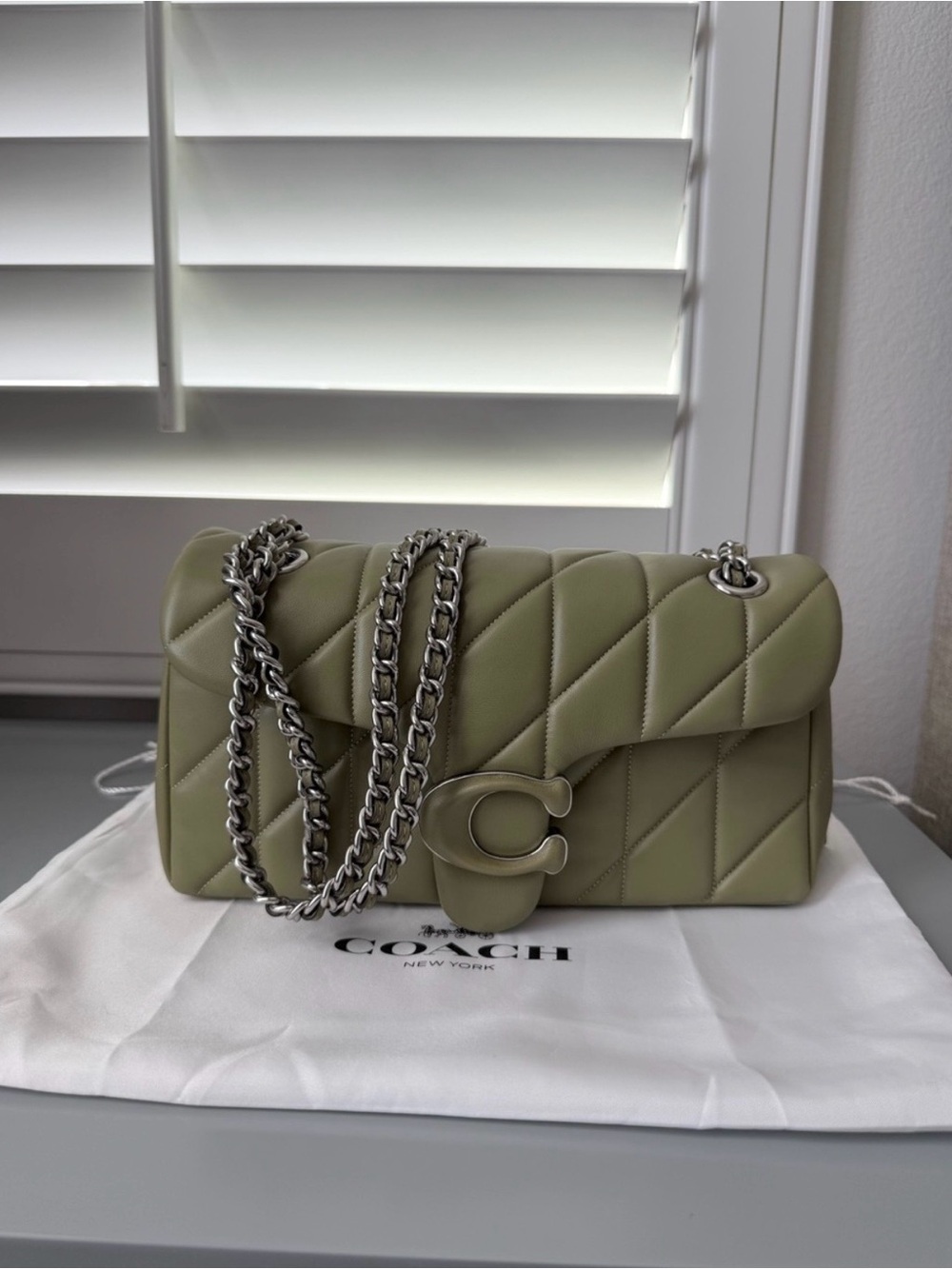 COACH QUILTED TABBY 26 in moss green with silver hardaware